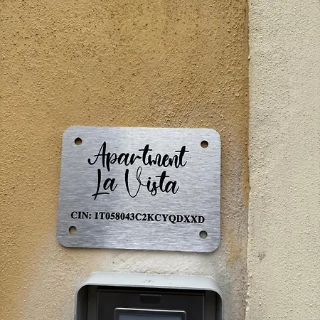 La Vista *